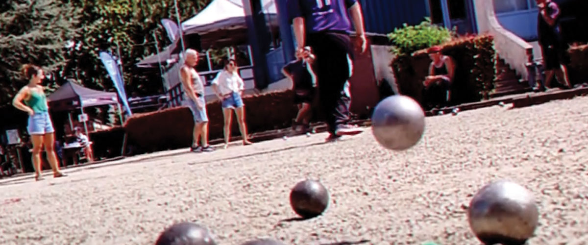 Tournoi de pétanque en doublette dans le hainaut